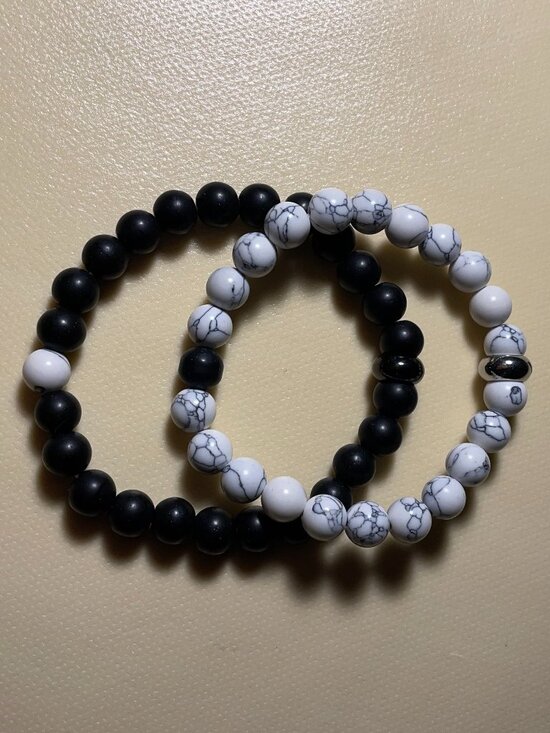 Yin-Yang Half Heart Accent Beaded Bracelet Set - Picture 3 of 5